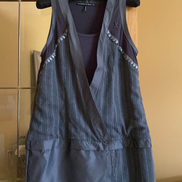 Mini dress from France - Picture 2 of 7